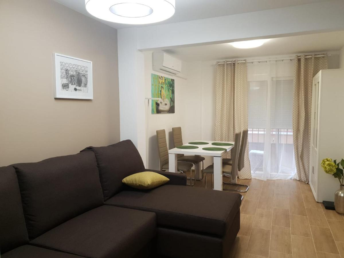 شقة Apartamento Delux بينايدورم المظهر الخارجي الصورة